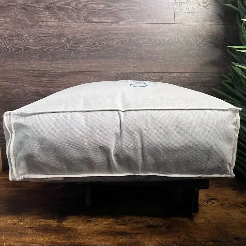 The Company Store Cotton Classic Smooth Wrinkle-Free Sateen Comforter. New!